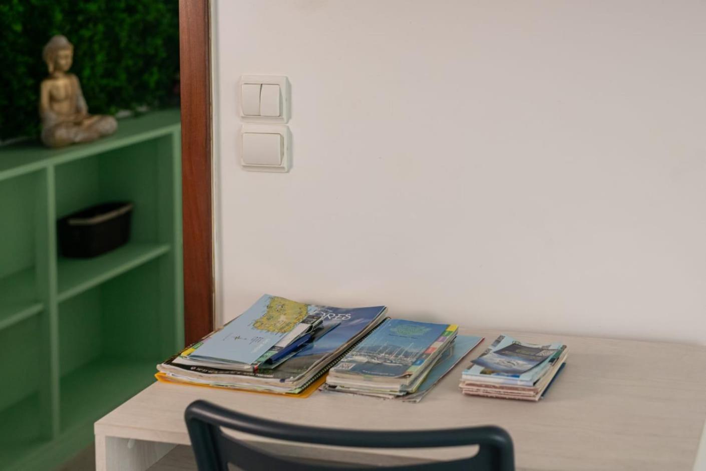 Family Friendly Azorean Apartment Понта Делгада Екстериор снимка