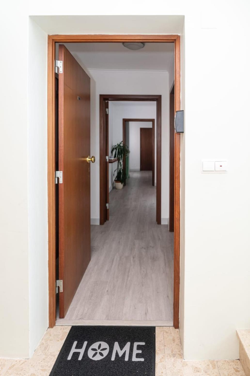 Family Friendly Azorean Apartment Понта Делгада Екстериор снимка